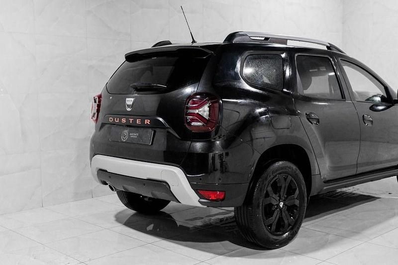 Used Dacia Duster Extreme 150 HP (110 kW) 2022 Black SUV