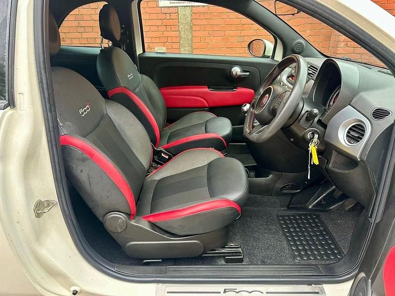 Used Fiat 500 S 69 HP (50 kW) 2014 White Hatchback
