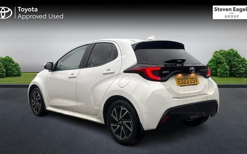 Used Toyota Yaris Hybrid Design 116 HP (85 kW) 2025 Hatchback