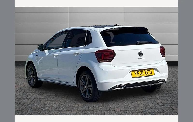 Used VW Polo R-line 95 HP (69 kW) 2021 White Hatchback