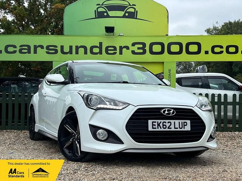 White Used 2012 Hyundai Veloster SE Hatchback | £3,400 (Fair price) - Image 1/4