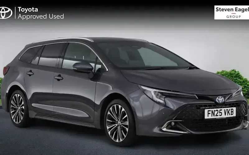 Used Toyota Corolla Design 196 HP (144 kW) 2025 Estate