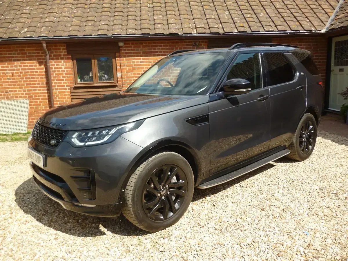Used Land Rover Discovery 5 HSE 2019 Grey SUV