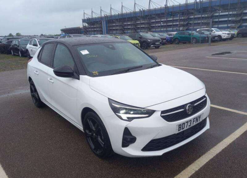White Used 2023 Vauxhall Corsa Hatchback | £13,999 (Fair price) - Image 1/2