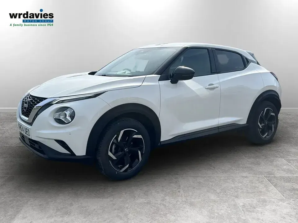 Used Nissan Juke N-Connecta 114 HP (83 kW) 2024 Pearl white SUV
