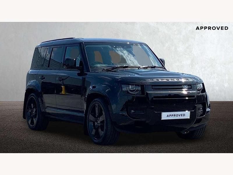 Black Used 2025 Land Rover Defender HSE Dynamic SUV | £79,395 - Image 1/4