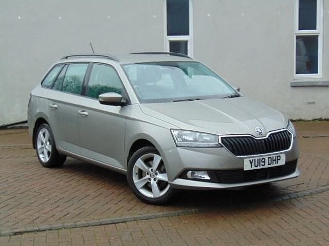 Beige Used 2019 Skoda Fabia SE L Estate | £10,250 (Fair price) - Image 1/4