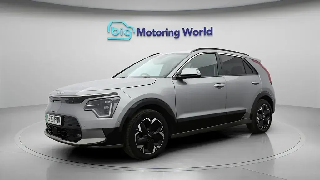 Begagnad Kia e-Niro 147 kW (201 HK) 2023 SUV