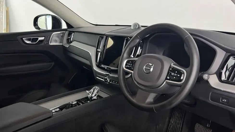 Used Volvo XC60 Ultra 2025 Grey SUV
