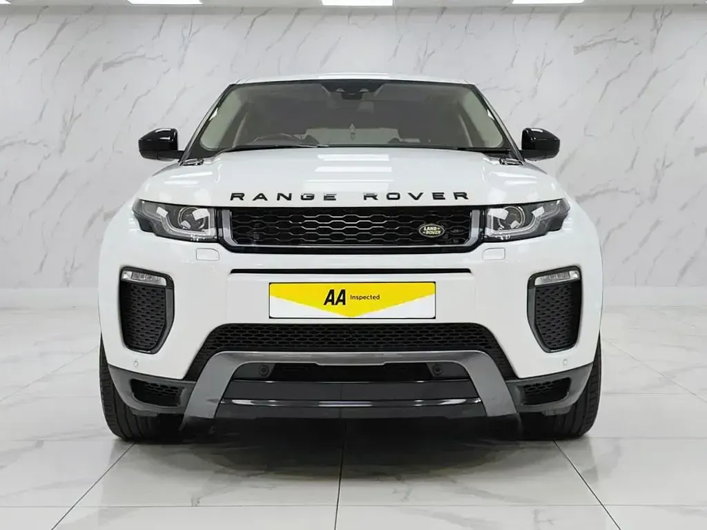 Used Land Rover Range Rover evoque HSE Dynamic 240 HP (176 kW) 2018 White SUV