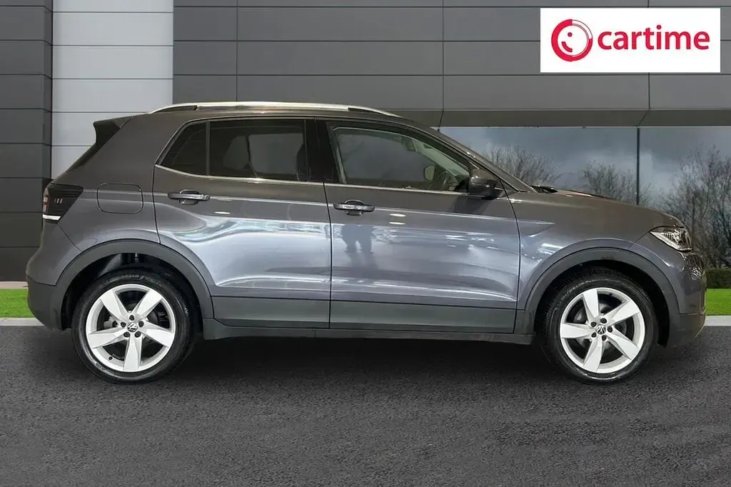 Used VW T-Cross SEL 110 HP (80 kW) 2022 Grey SUV