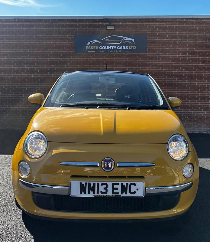 Used Fiat 500 Lounge 69 HP (50 kW) 2013 Yellow Hatchback