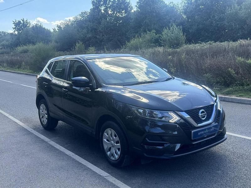 Used Nissan Qashqai S 2019 Black SUV
