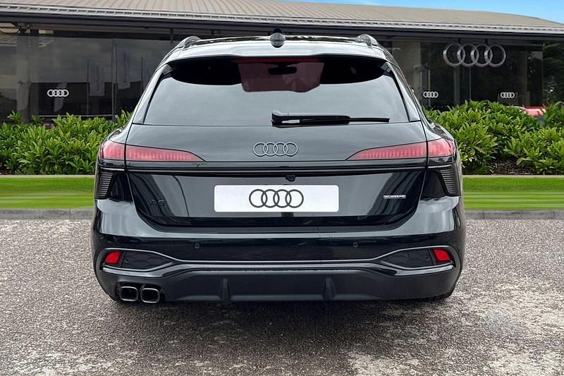 New Audi A6 Comfort 2025 Green Estate