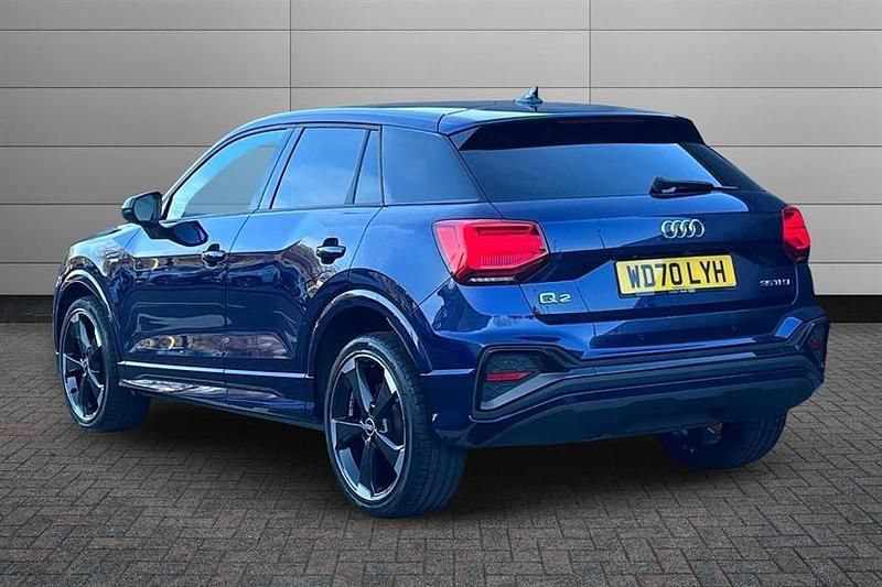 Used Audi Q2 Black Edition 150 HP (110 kW) 2021 Navarra blue SUV