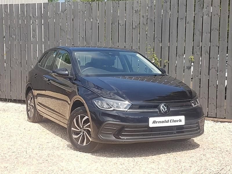 Used VW Polo Life 95 HP (69 kW) 2024 Black Hatchback