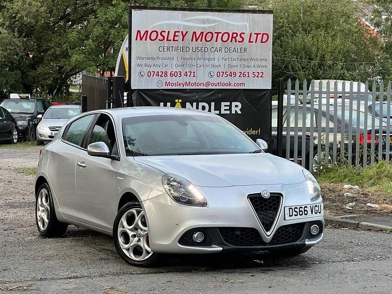 Silver Used 2016 Alfa Romeo Giulietta Super Hatchback | £5,290 (Fair price) - Image 1/4