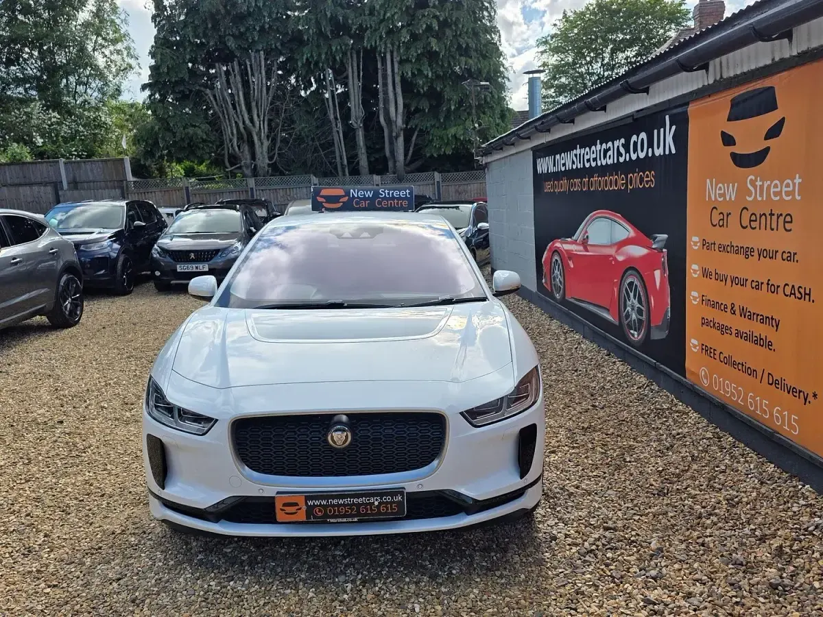 Used Jaguar I-Pace SE 294 kW (400 HP) 2019 White SUV