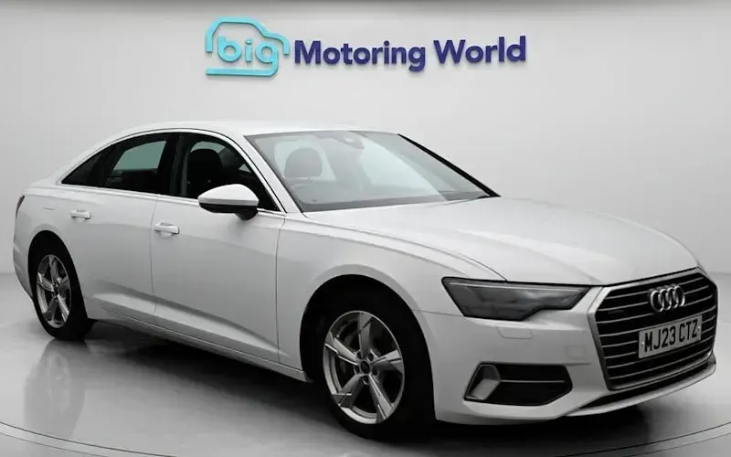 Usado Audi A6 Sport 299 HP (219 kW) 2023 Sedan