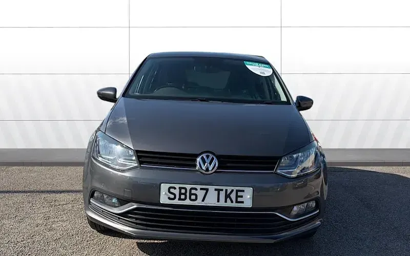 Begagnad VW Polo Edition 90 HK (66 kW) 2017 Grå Halvkombi