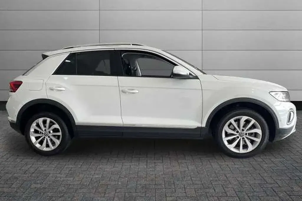 Used VW T-Roc Style 150 HP (110 kW) 2022 White SUV