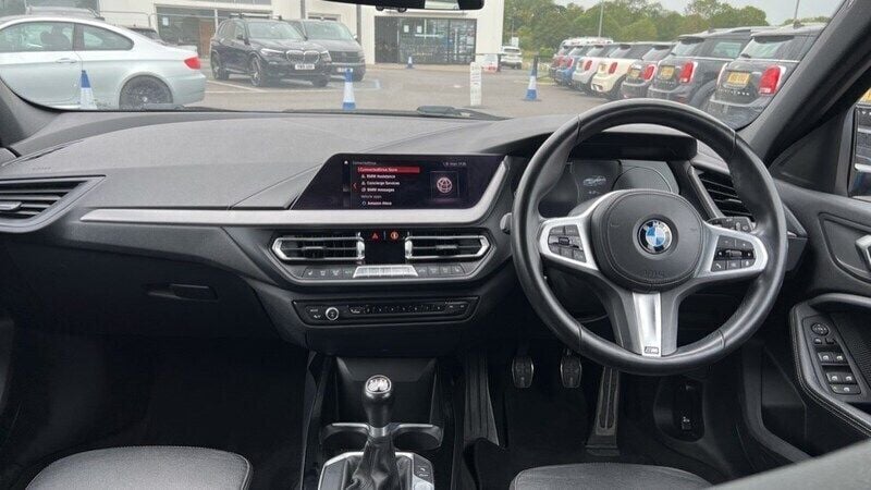 Used BMW 118 M Sport 150 HP (110 kW) 2020 Misano blue metallic  Hatchback