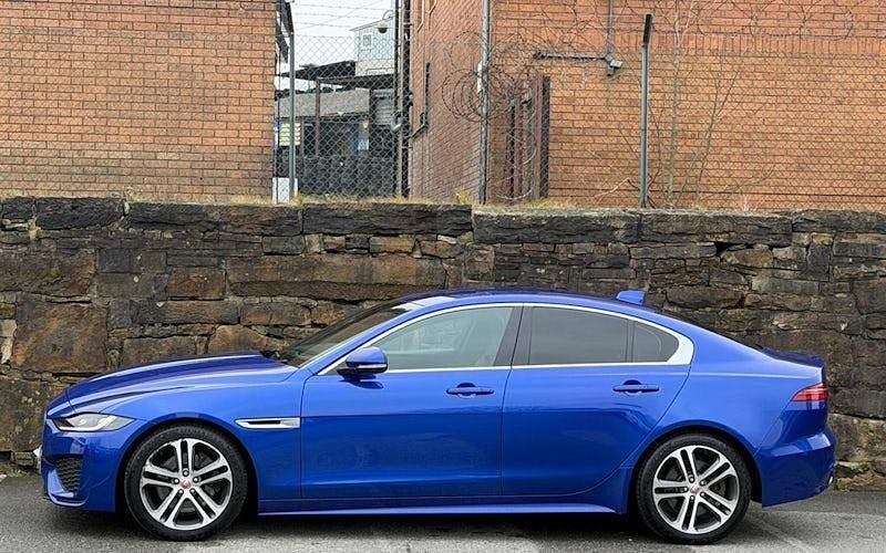 Used Jaguar XE R-Dynamic 179 HP (131 kW) 2020 Blue Sedan