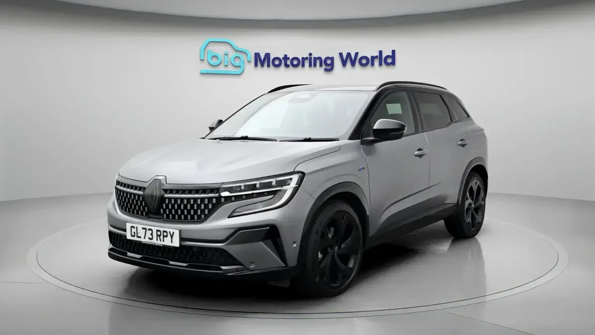 Usado Renault Austral Techno Esprit Alpine 2023 Cinzento SUV
