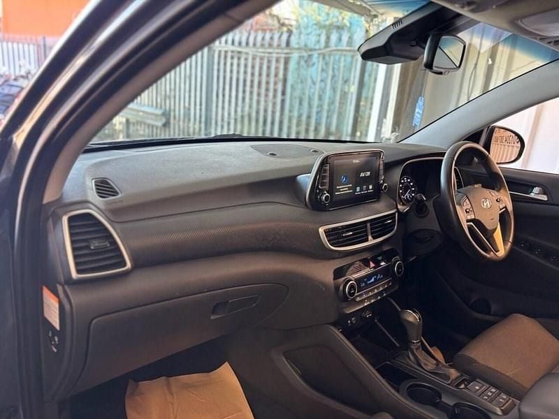 Used Hyundai Tucson SE 136 HP (100 kW) 2021 Grey SUV