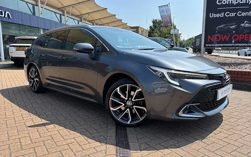 Used Toyota Corolla 196 HP (144 kW) 2025 Estate