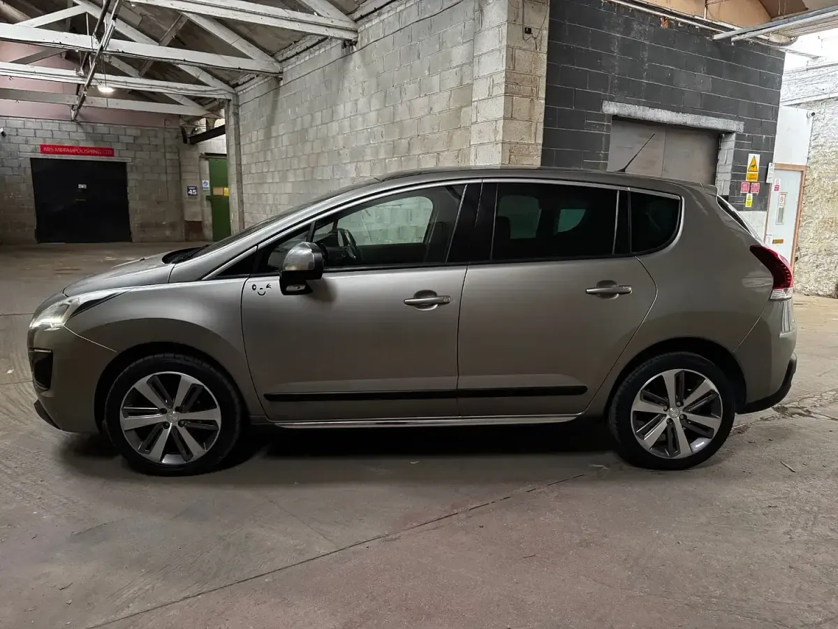 Used Peugeot 3008 Allure 2014 Grey Estate