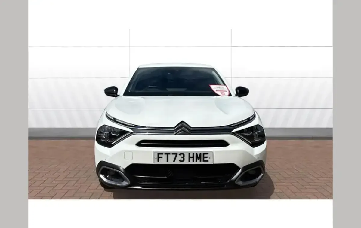 Used Citroën C4 PureTech 131 HP (96 kW) 2023 White SUV