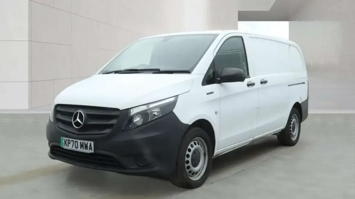 Begagnad Mercedes e-Vito 85 kW (116 HK) 2020 Vit Van