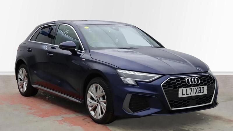 Used Audi A3 Sportback e-tron S-Line 2021 Blue Hatchback