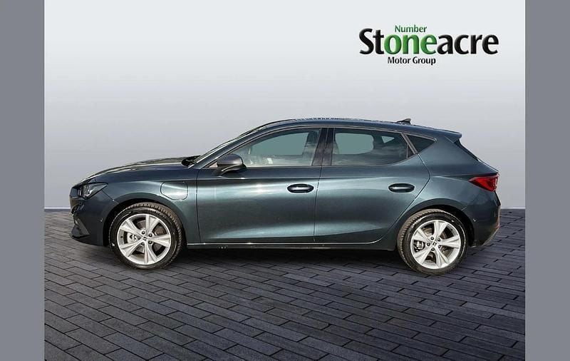 Used Seat Leon FR 200 HP (147 kW) 2025 Grey Hatchback