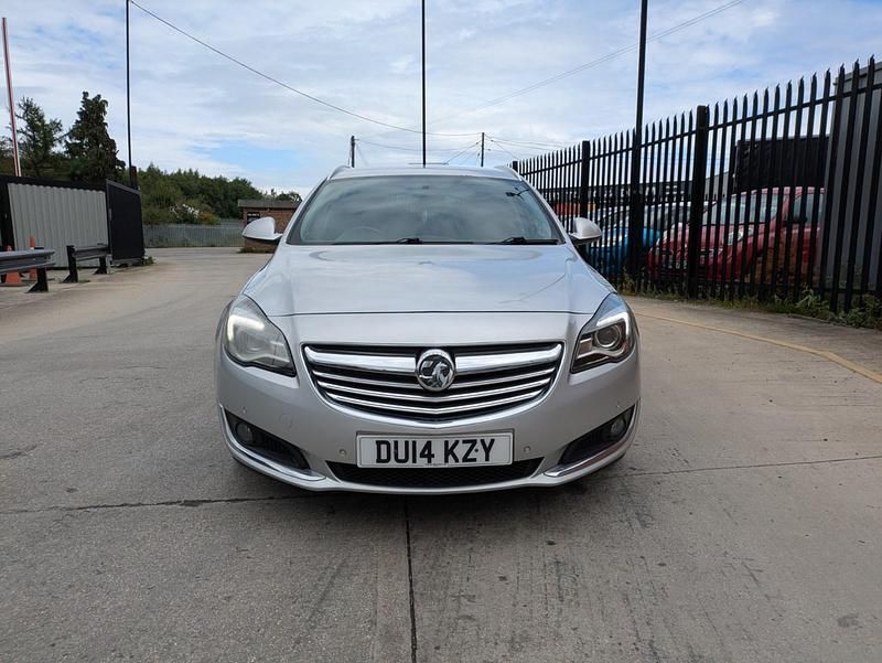 Silver Used 2014 Vauxhall Insignia SRi Estate | £1,950 (Good price) - Image 1/4