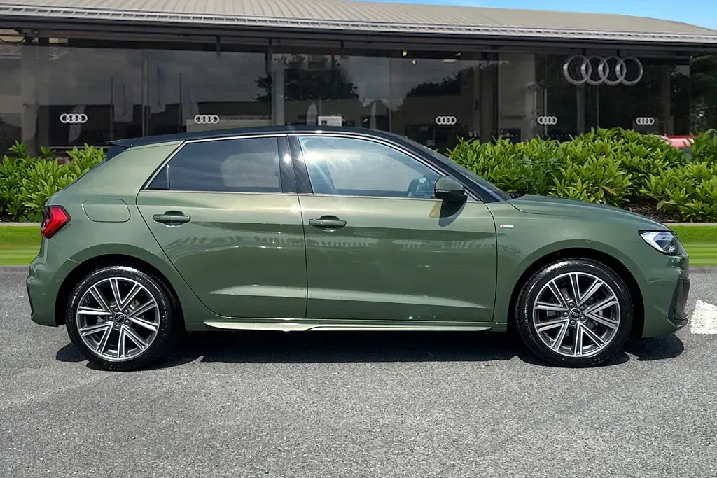 New Audi A1 S-Line 116 HP (85 kW) 2026 Green SUV