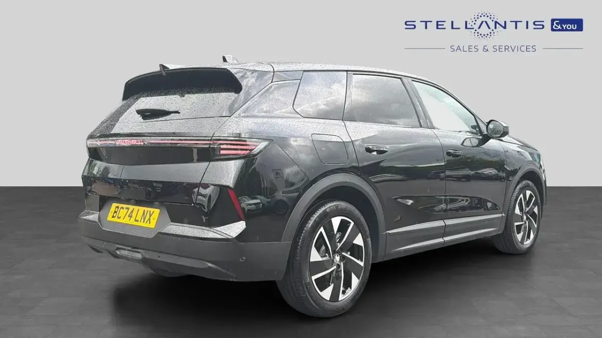 Used Vauxhall Grandland X Ultimate 134 HP (98 kW) 2025 Black SUV