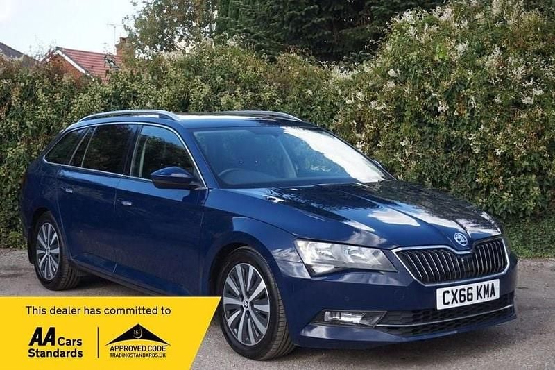 Blue Used 2016 Skoda Superb GreenLine Estate | £7,490 (Fair price) - Image 1/3