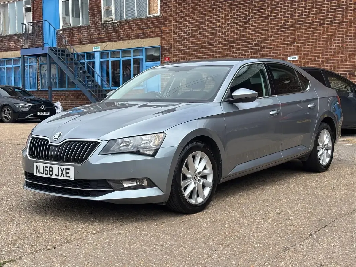 Used Skoda Superb SE 150 HP (110 kW) 2018 Grey Hatchback