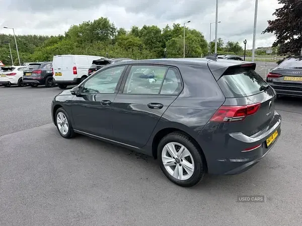 Used VW Golf VIII Life 130 HP (95 kW) 2024 Grey Hatchback
