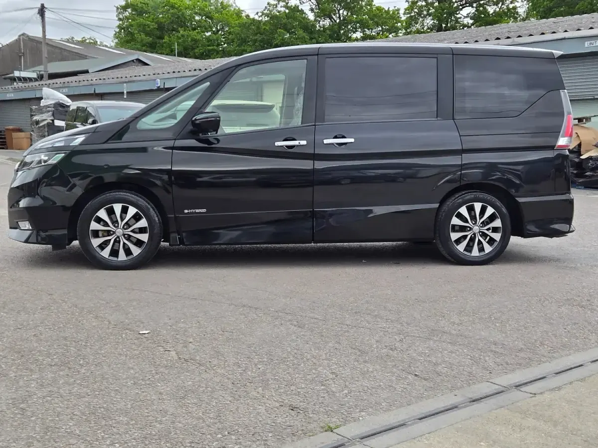 Used Nissan Serena S 150 HP (110 kW) 2019 Black MPV