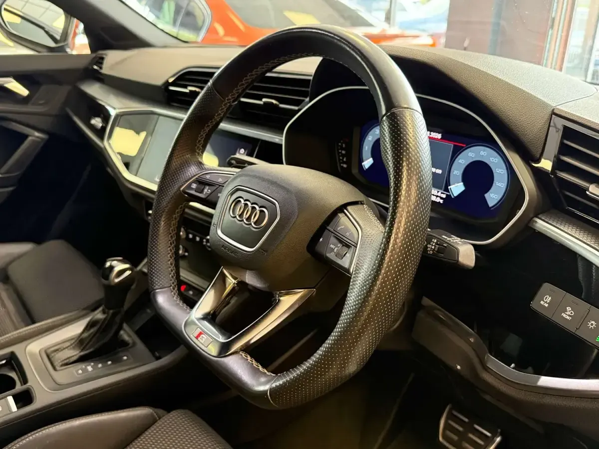 Used Audi Q3 Black Edition 150 HP (110 kW) 2022 Black SUV