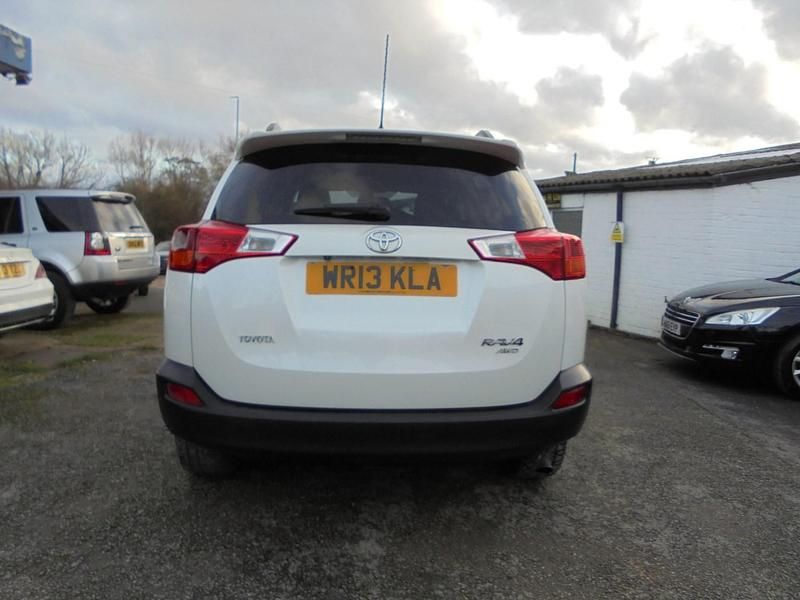 Usado Toyota RAV4 2013 Branco Carrinha