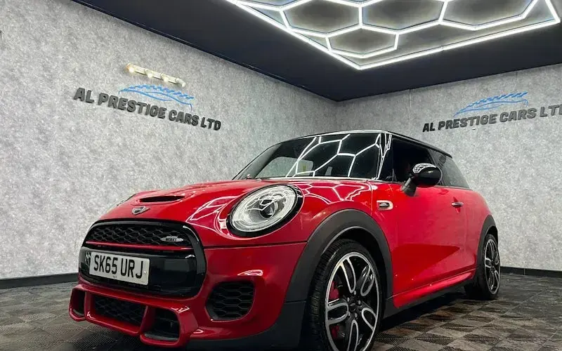 Used Mini John Cooper Works Hatch 231 HP (169 kW) 2017 Hatchback
