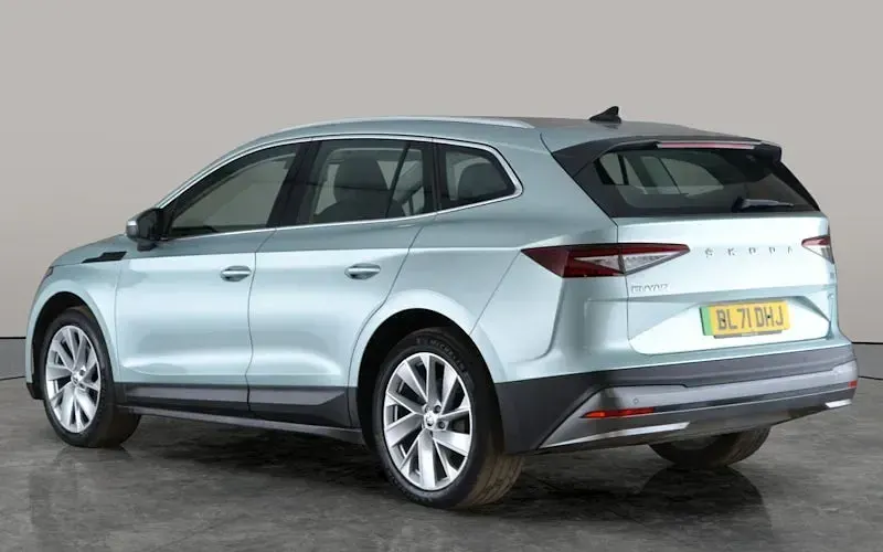 Used Skoda Enyaq iV ecoSuite 131 kW (179 HP) 2022 Silver SUV