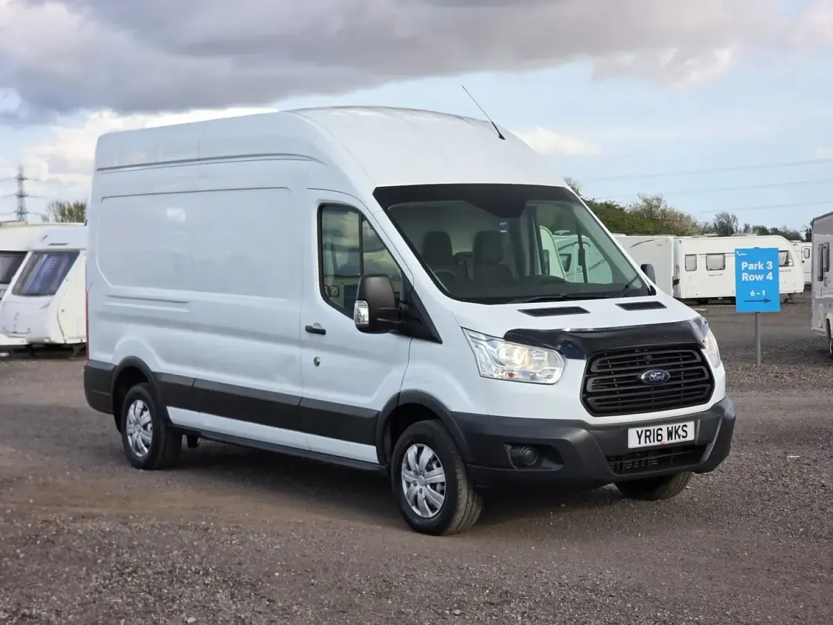 Second-hand Ford Transit 125 CP (91 kW) 2016 Alb Van