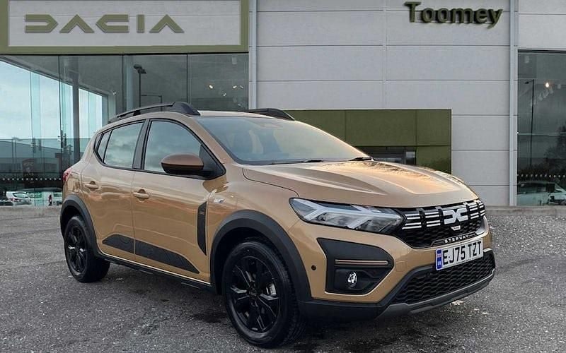 New 2025 Dacia Sandero Extreme Hatchback | £15,790 (Good price) - Image 1/4