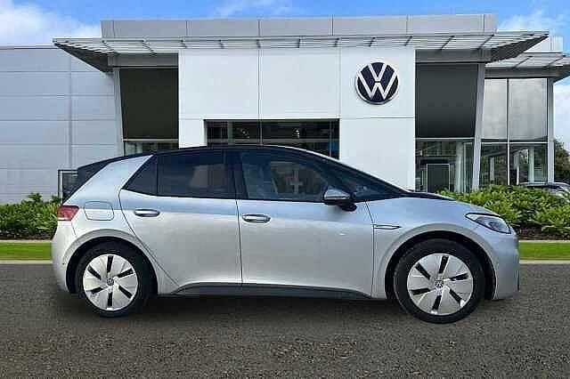 Used VW ID.3 Pro Performance 150 kW (204 HP) 2023 Silver Hatchback