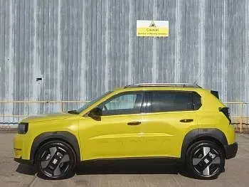 New Fiat Grande Panda La Prima 110 HP (80 kW) 2026 Metallic  limone yellow Hatchback